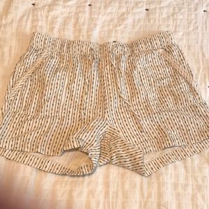 NWOT old navy boho shorts